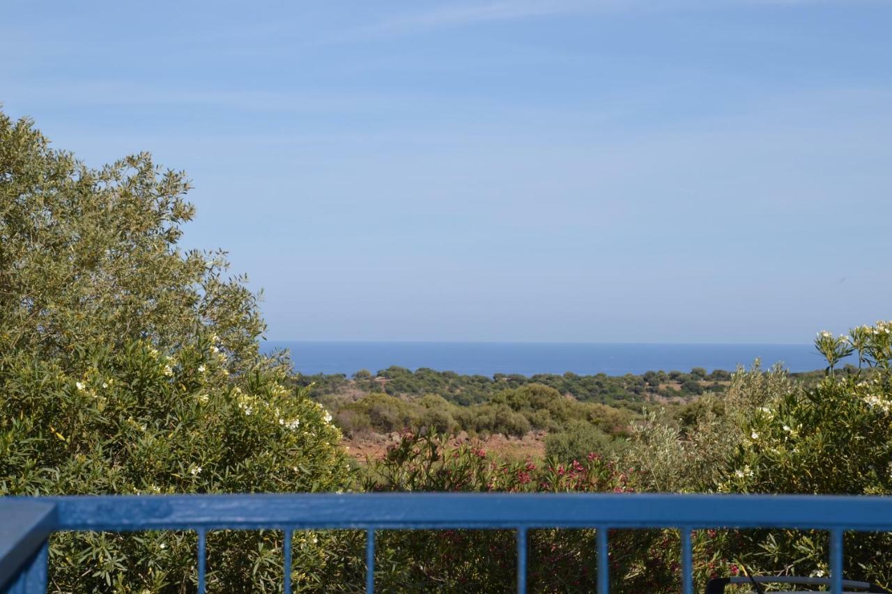 Casa Indipendente Immersa Nel Verde Con Vista Mare 도르갈리 외부 사진